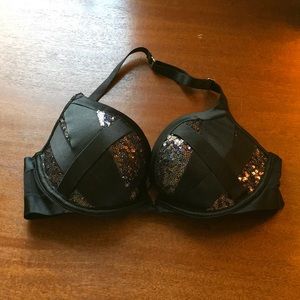 Very Sexy Push-up- Victoria’s Secret